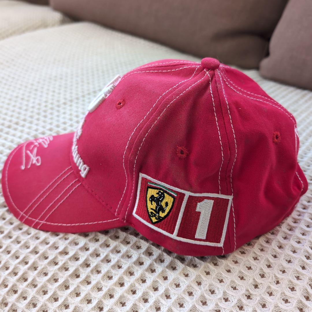 Boné Ferrari Schumacher, vista de trás